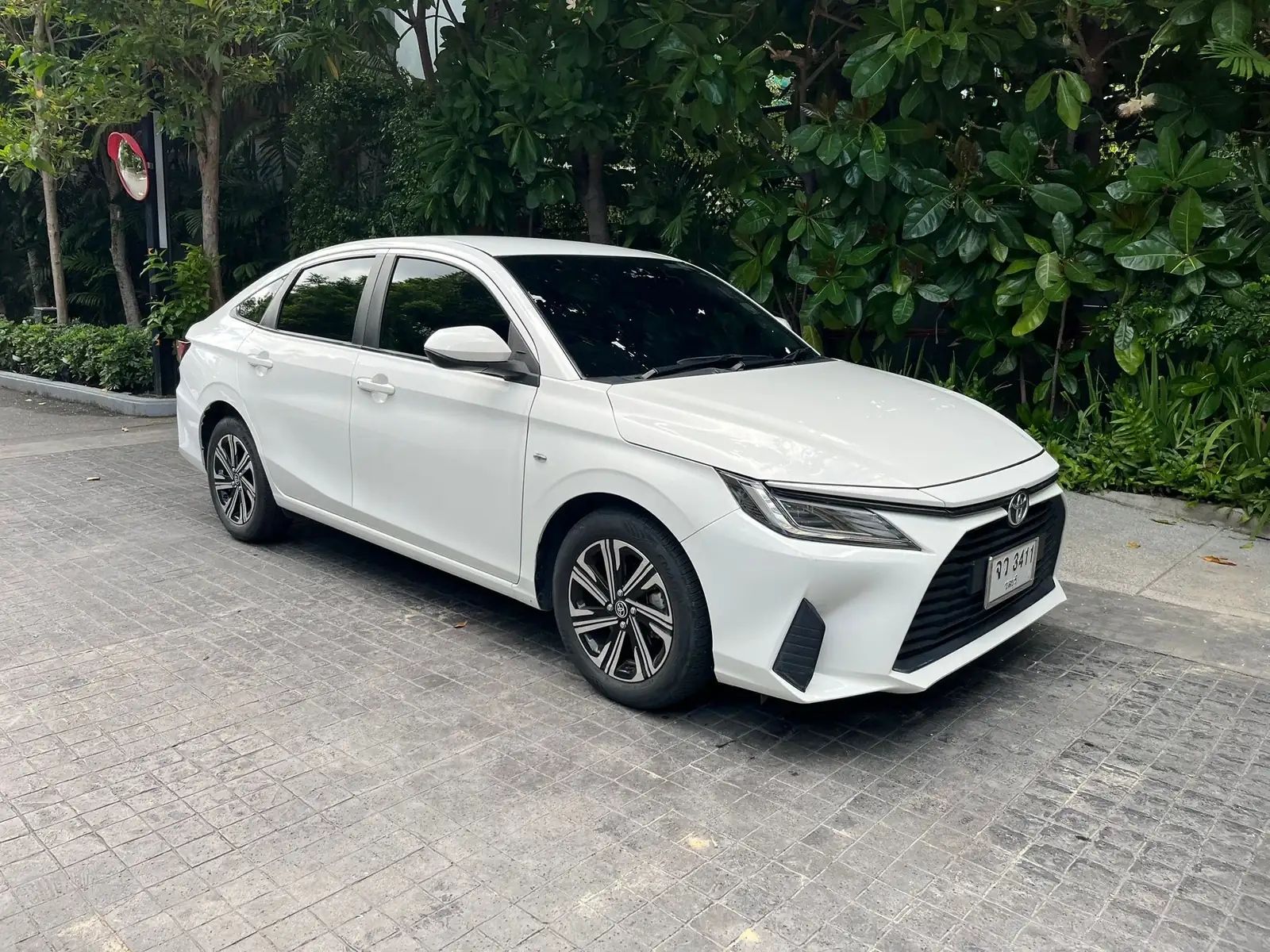 Toyota Yaris Ativ from the Pattaya Rent a Car fleet, ready for hotel delivery